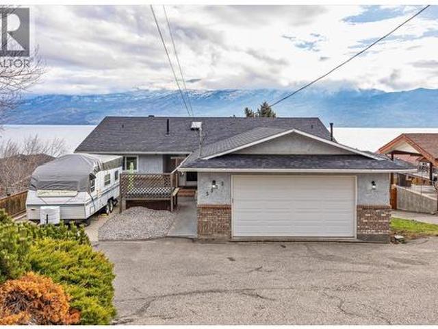 House for sale in Peachland, British Columbia