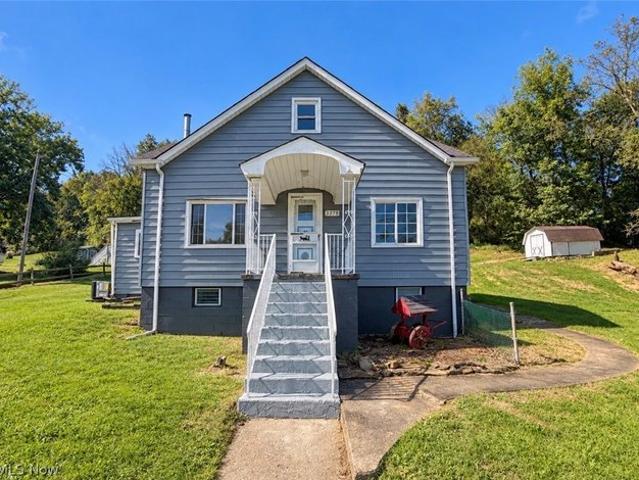 House for sale in Neffs, Belmont County