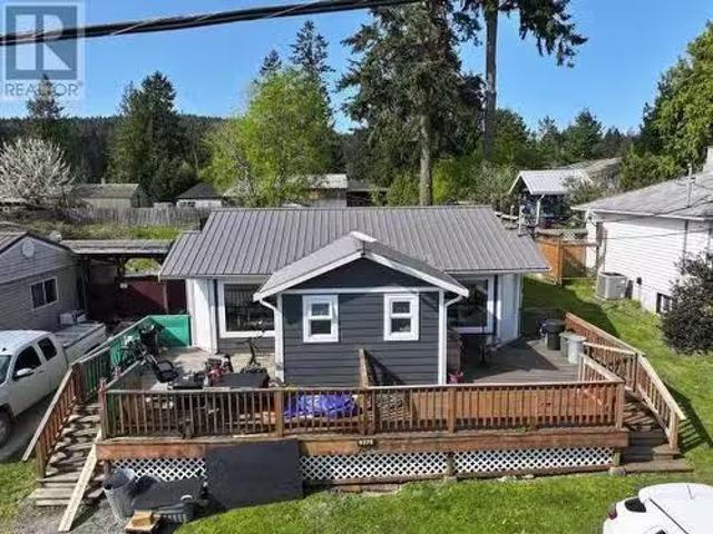 House for sale in Vananda, British Columbia