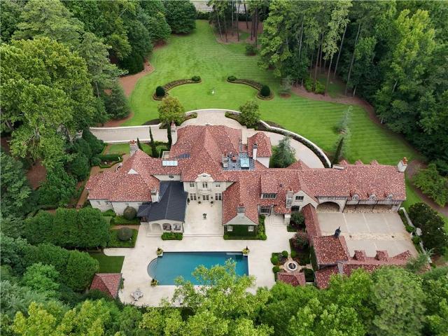 House for sale in Sandy Springs, Georgia