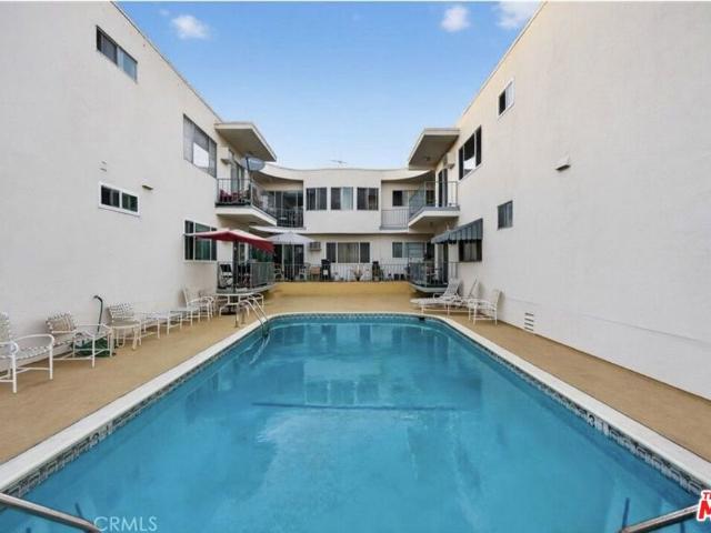 Condo for sale in Inglewood, Los Angeles County