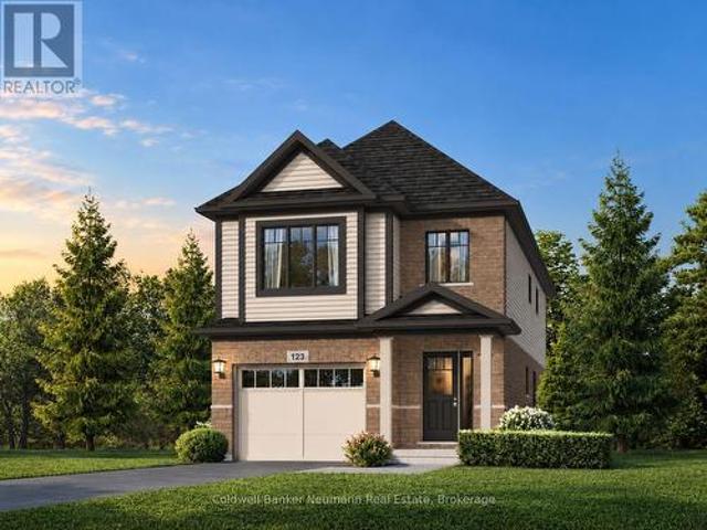 House for sale in Huron South, Kitchener