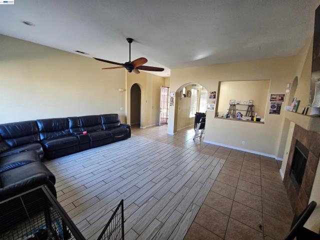 House for sale in Newman, California