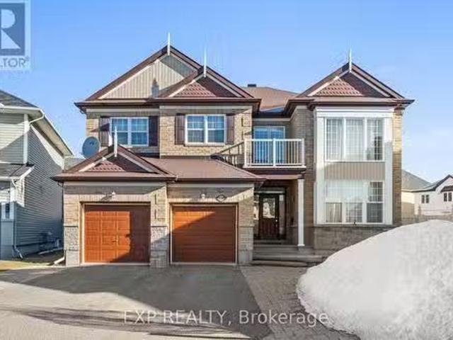 House for sale in Nepean