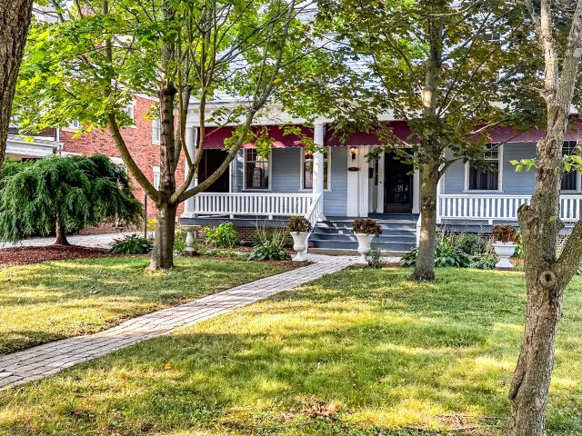 House for sale in Neason Hill, Meadville