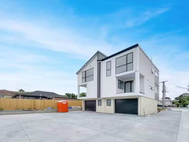 Apartment for sale in Manurewa, Oroua County
