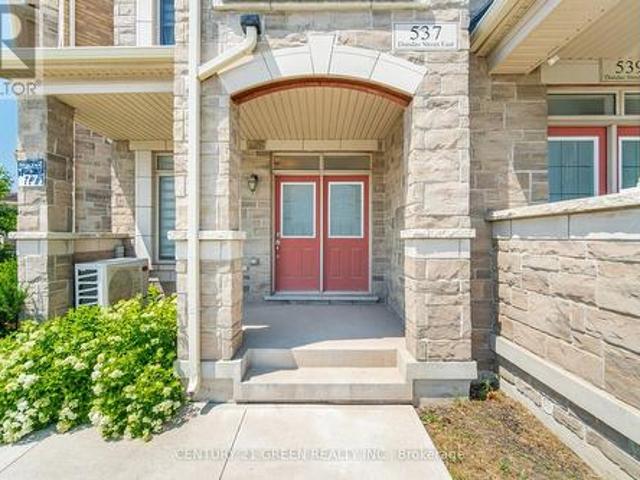 House for sale in Oakville, Ontario