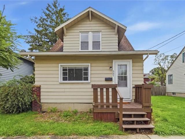 House for sale in Mercer, Pennsylvania