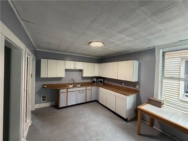 House for sale in Donora, Pennsylvania