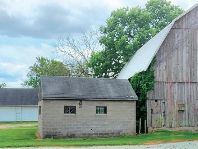 House for sale in Middlebury, Elkhart County