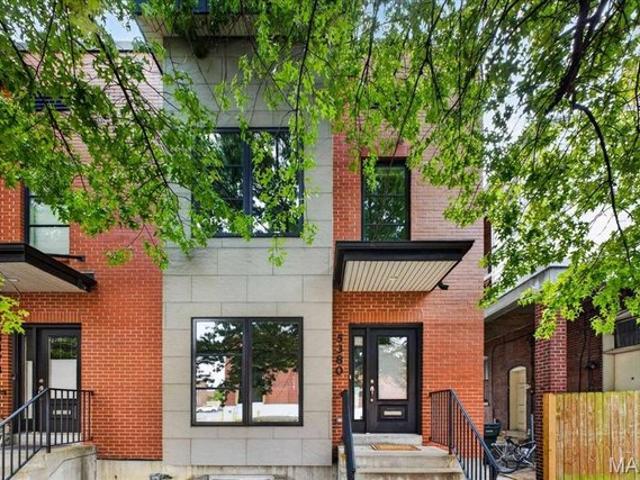 Townhouse for sale in Saint Louis, Missouri