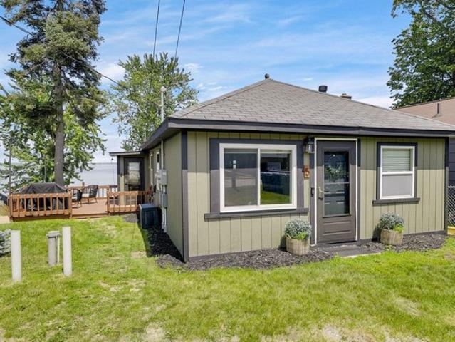 House for sale in Houghton Lake, Michigan