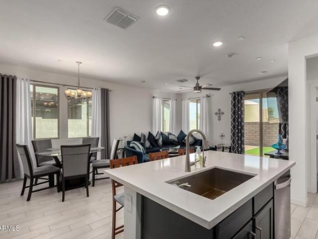 Townhouse for sale in Buckeye