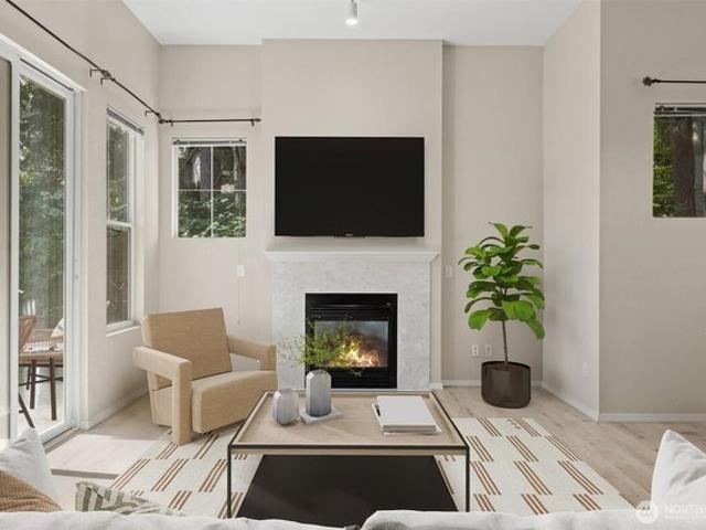Townhouse for sale in Bellevue, Washington