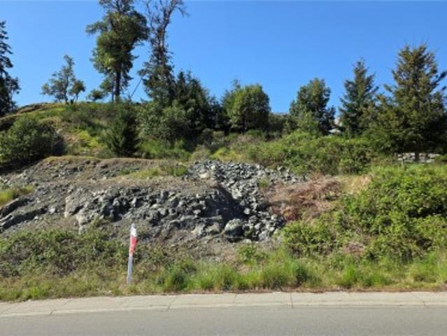 Land for sale in Rutherford, Nanaimo