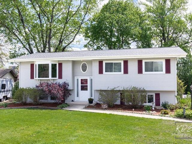House for sale in Lisle, Illinois