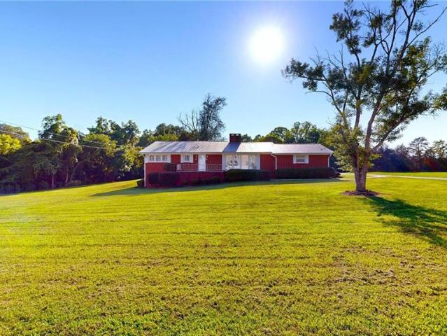 House for sale in Mad River, North Carolina