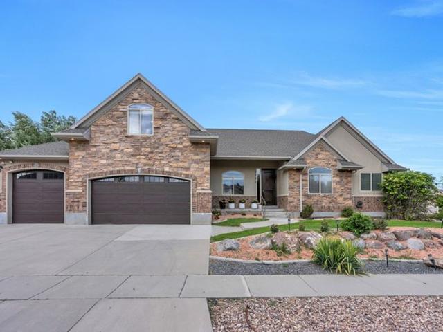 House for sale in Riverton, Utah