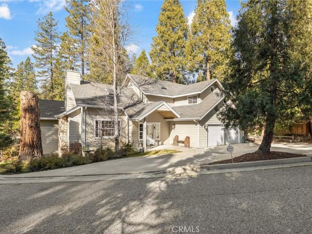 House for sale in Bass Lake, Madera County