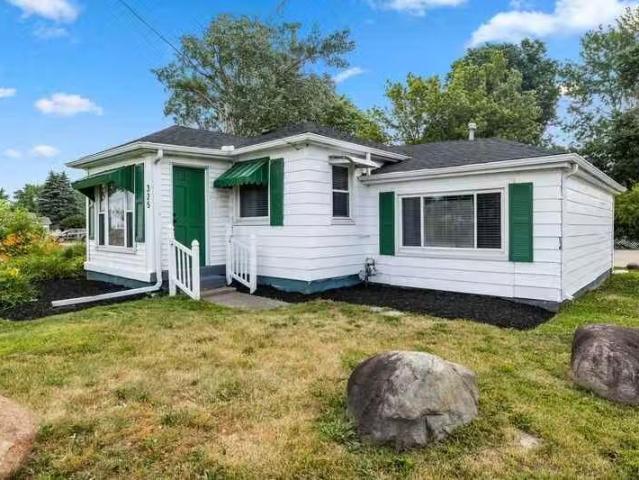House for rent in Greenfield