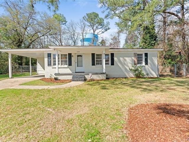 House for sale in Alberta, Alabama