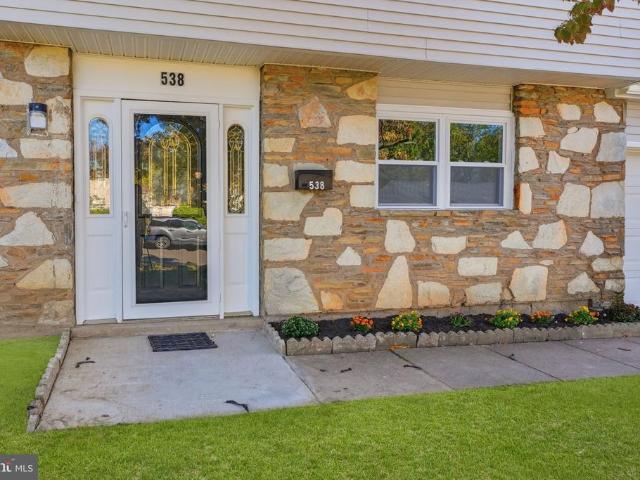 House for sale in Levittown, Bristol Township