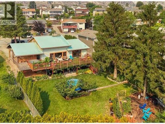 House for sale in Oliver, British Columbia