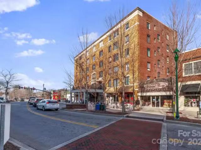 Condo for sale in Hendersonville Condo for sale in Hendersonville
