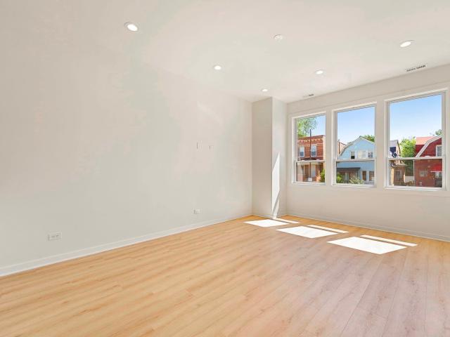 House for sale in Chicago Park, Illinois