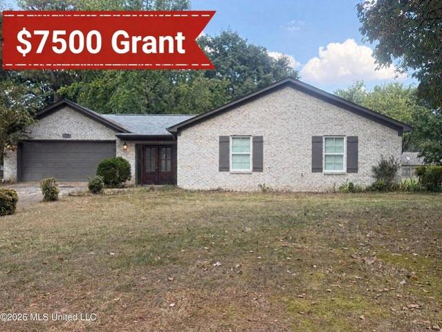 House for sale in Southaven, Mississippi