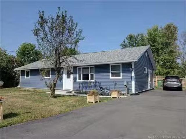 House for sale in Oromocto, New Brunswick
