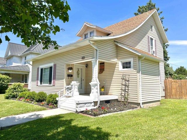 House for sale in Winchester, Indiana