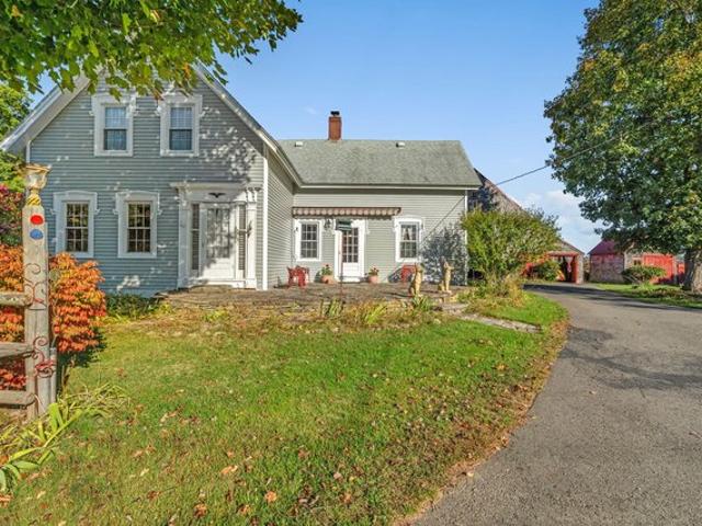House for sale in Stickney Corner, Washington