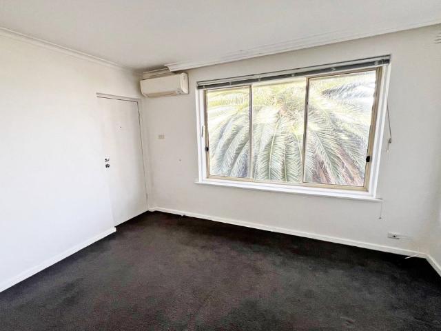 Apartment for rent in Thornbury, Melbourne