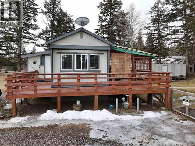House for sale in 108 Mile Ranch, British Columbia