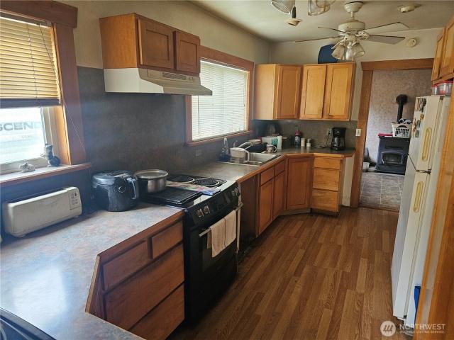 House for sale in Elma, Washington