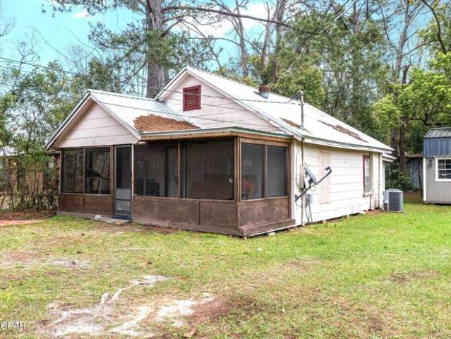 House for sale in Graceville, Florida
