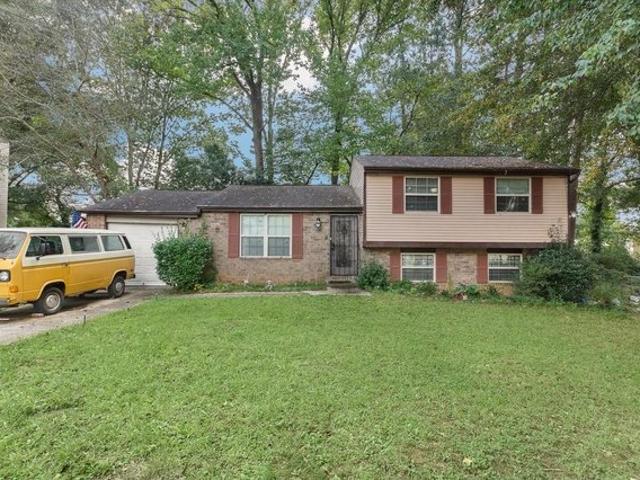 House for sale in Stone Mountain, DeKalb County