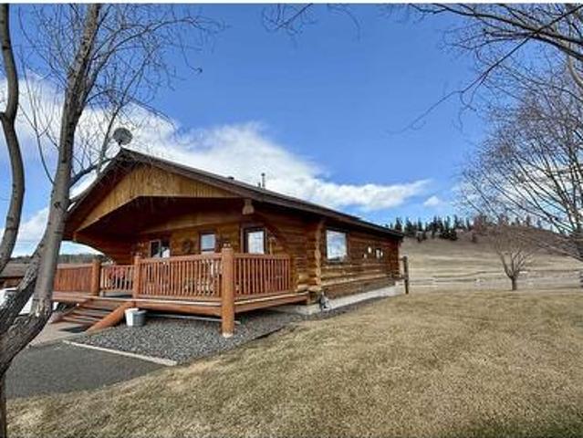 House for sale in 108 Mile Ranch, British Columbia