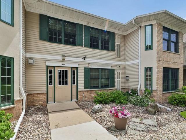 Condo for sale in Waunakee, Wisconsin