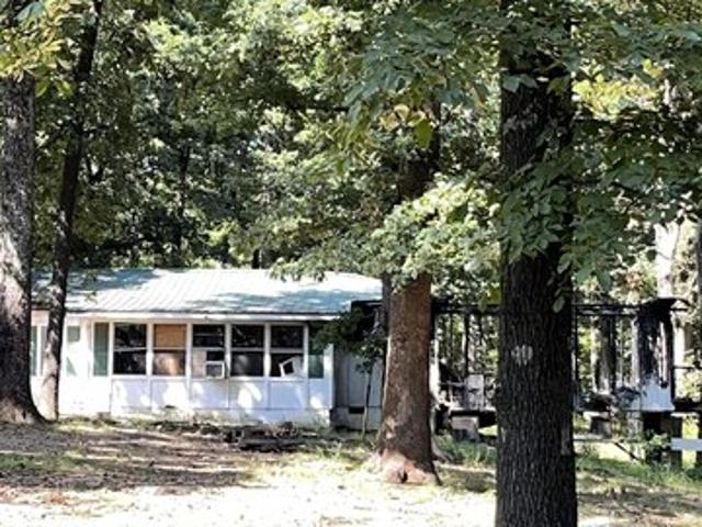 House for sale in Ark