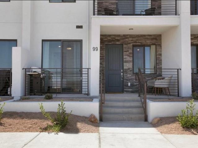 Townhouse for sale in George, Washington