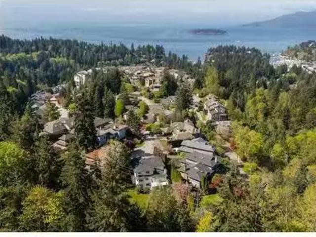 House for sale in West Vancouver, British Columbia