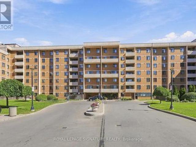 Condo for sale in Woburn, Ontario