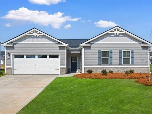 House for sale in Statham, Georgia