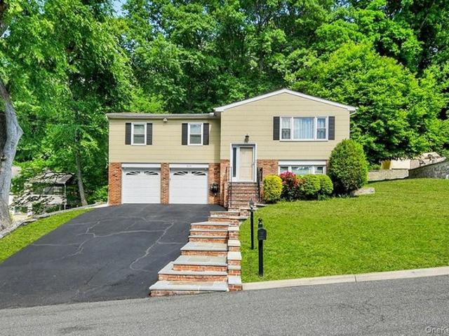 House for sale in Ardsley, New York
