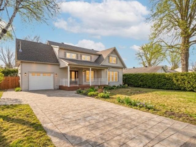 House for sale in Beaconsfield, Quebec