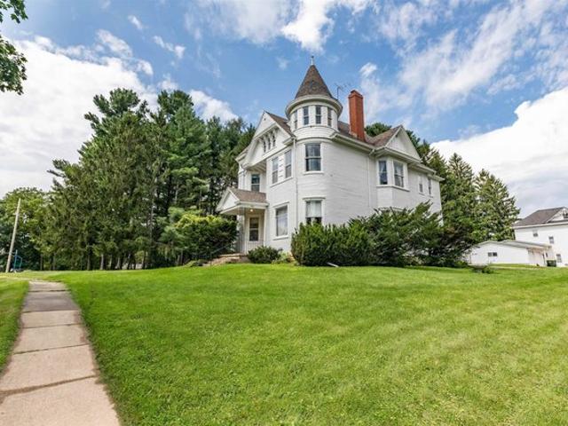 House for sale in Bloomington, Wisconsin