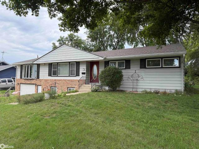 House for sale in Carroll, Iowa