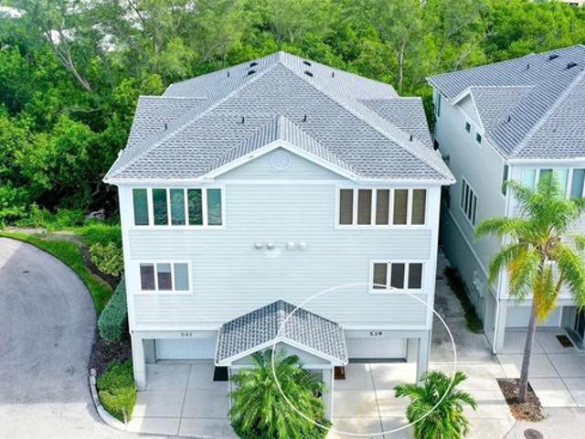 Townhouse for sale in Longboat Key, Manatee County